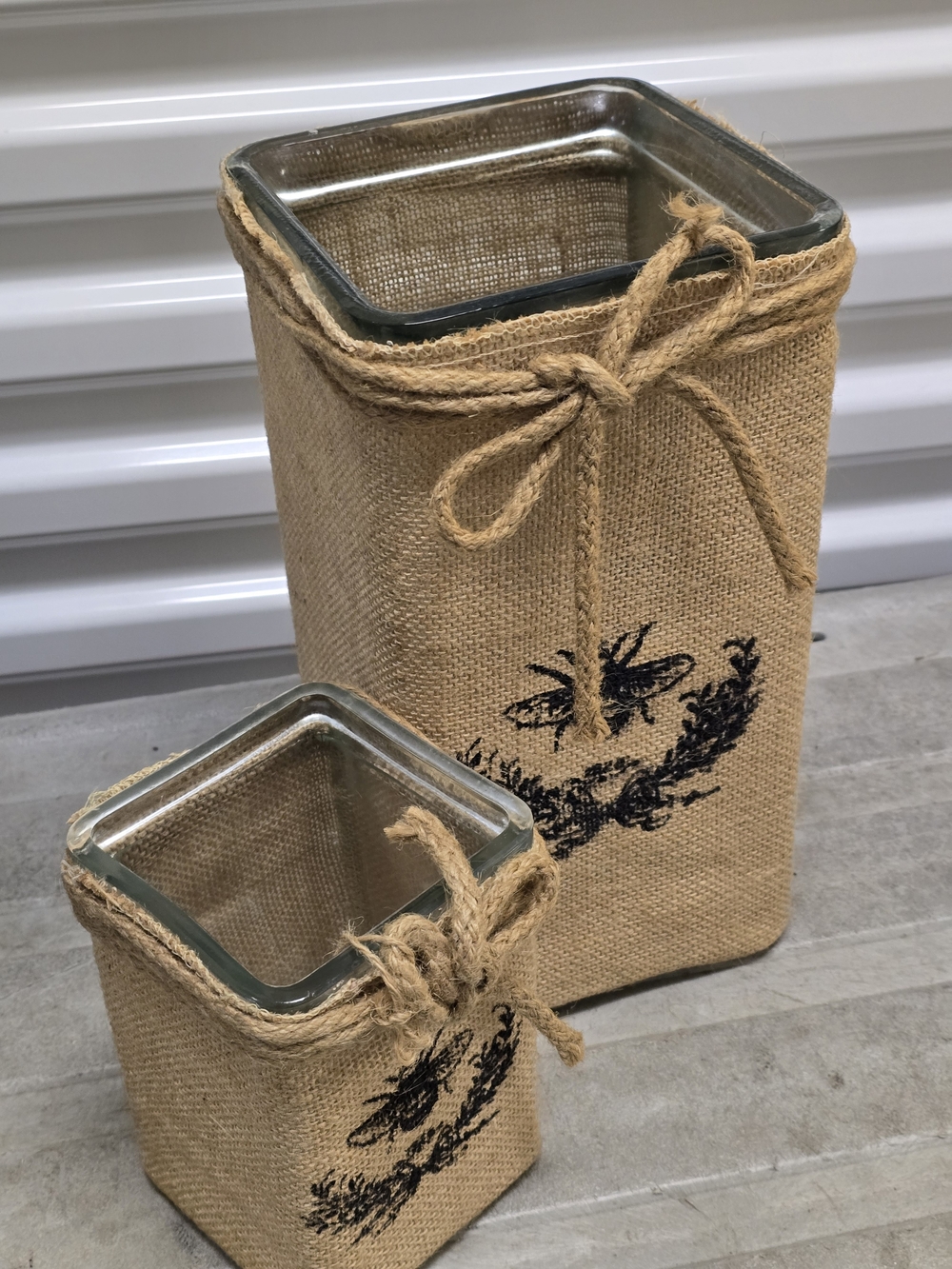 Burlap-Wrapped Glass Vase Set with Bee Print - Natural Burlap
